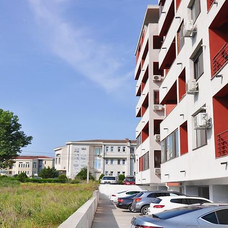 Antos Deluxe Apartment Constanţa Buitenkant foto