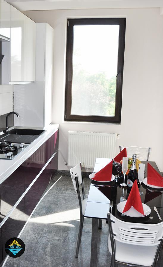 Antos Deluxe Apartment Constanţa Buitenkant foto