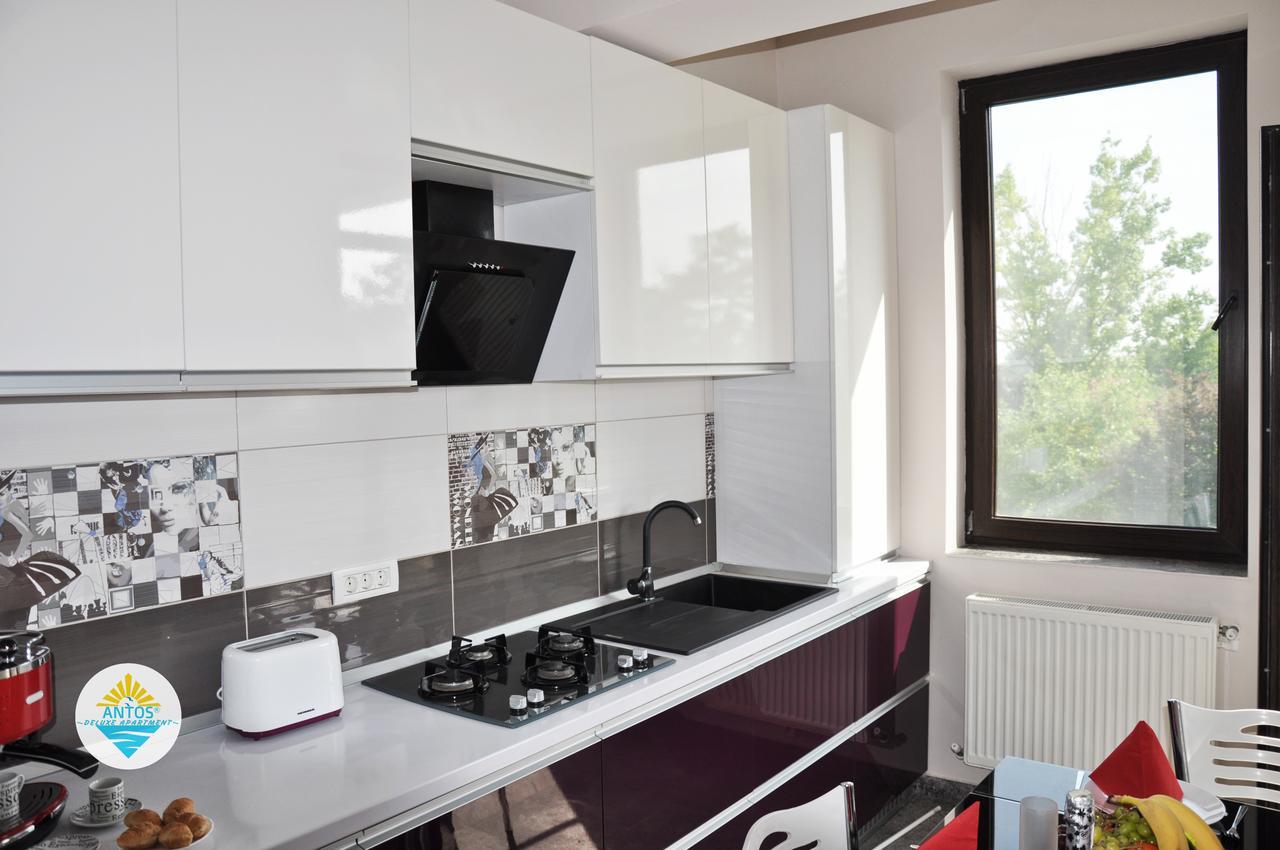 Antos Deluxe Apartment Constanţa Buitenkant foto