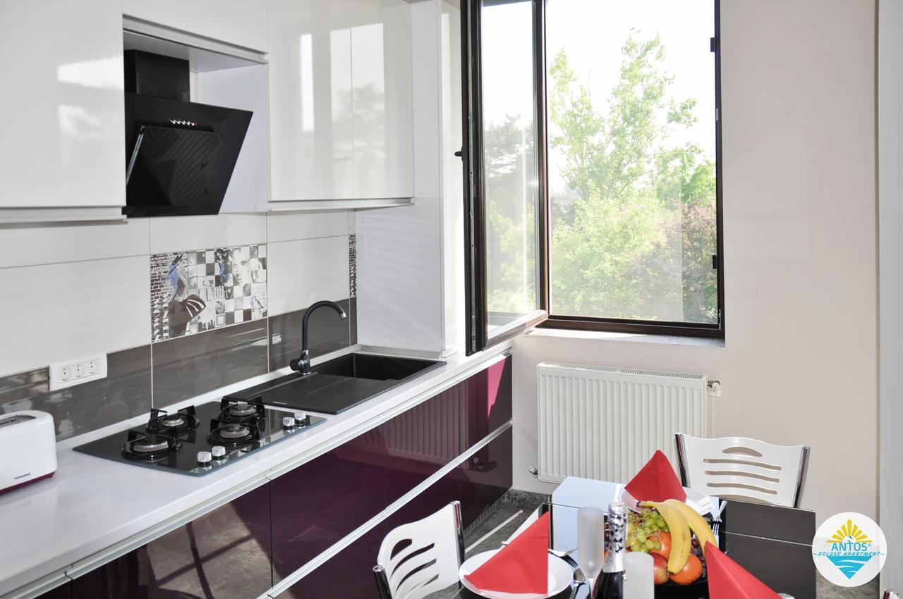 Antos Deluxe Apartment Constanţa Buitenkant foto